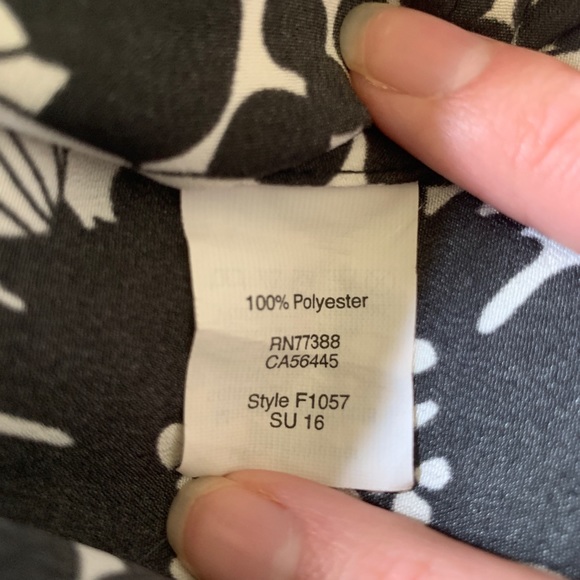 J Crew | Floral Shell - Picture 3 of 3